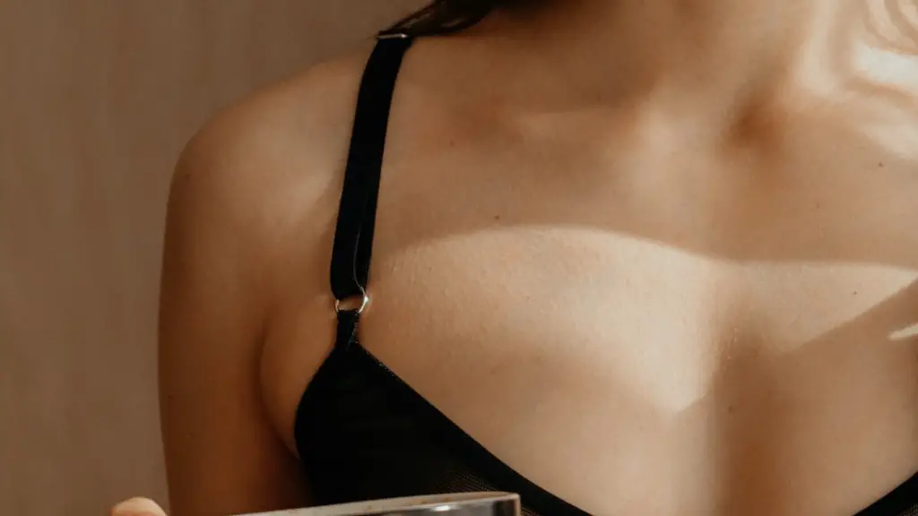 What does open front mean lingerie?